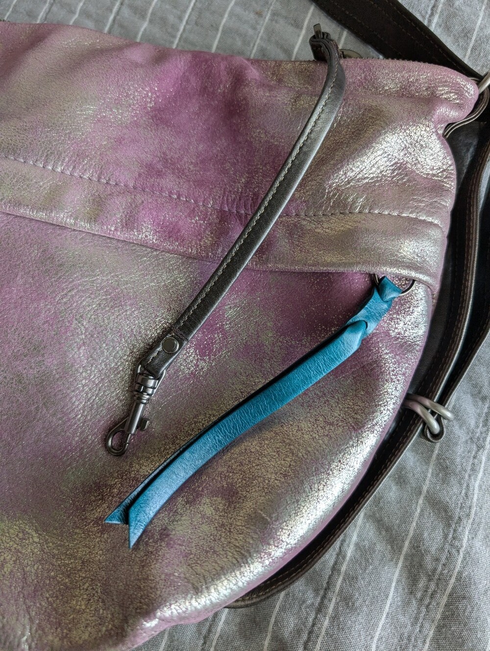 NWOT Rough & Tumble CUSTOM- Duffel Single Zip 3-in-1 Hobo Lamb Leather Gold/Pink - Picture 5 of 15